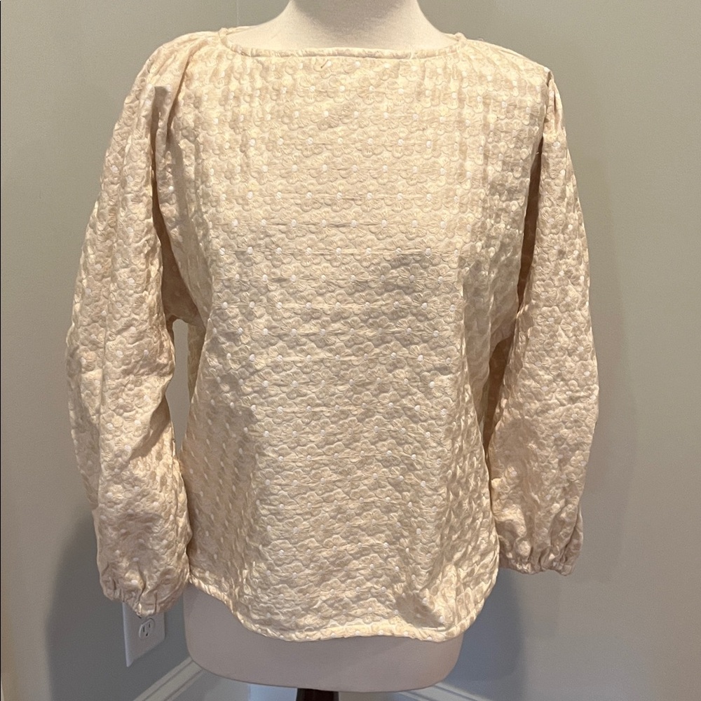 ANN MASHBURN Cream Textured Blouse